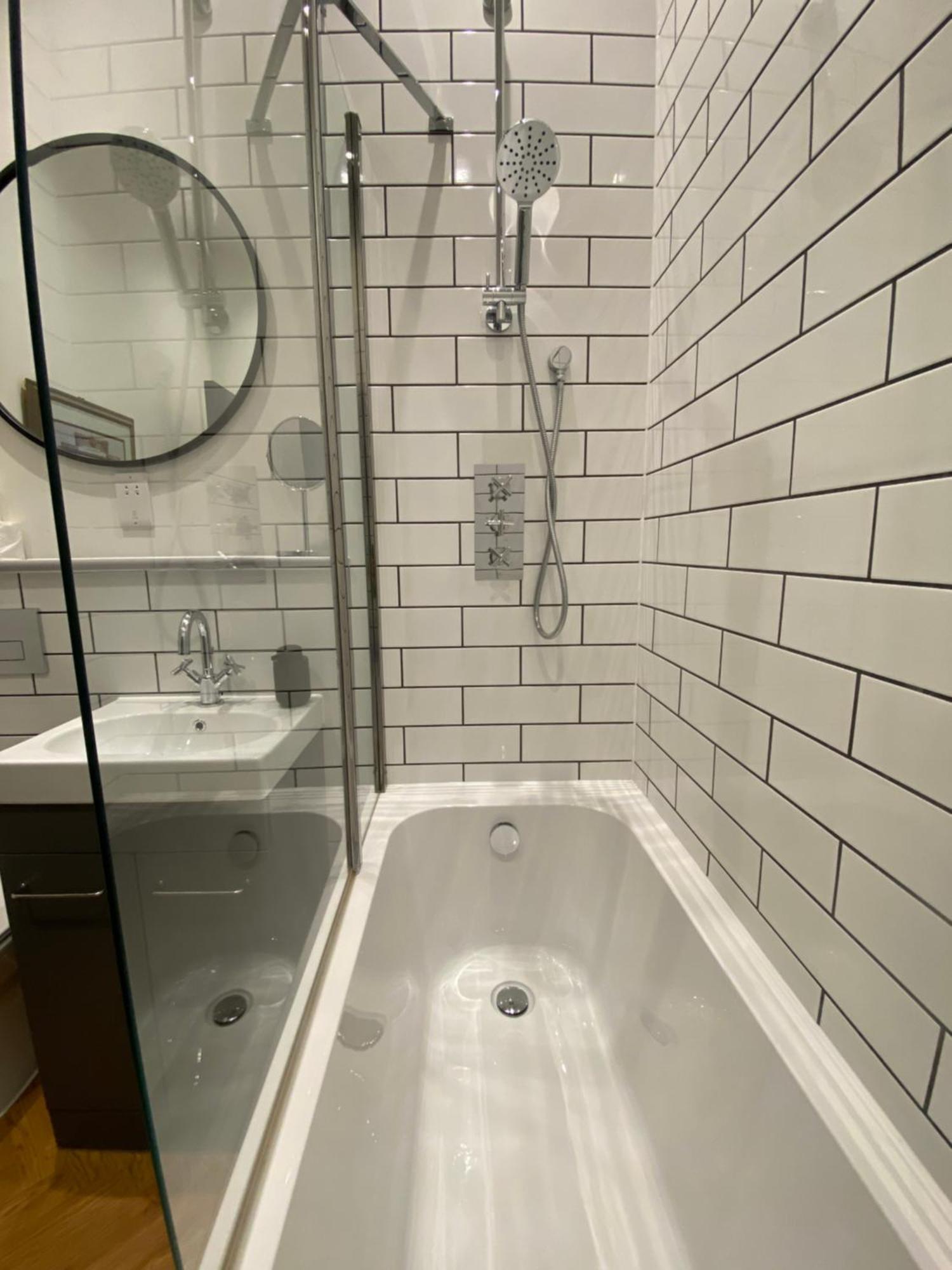 Roman Bath View, Bath Keys Bagian luar foto