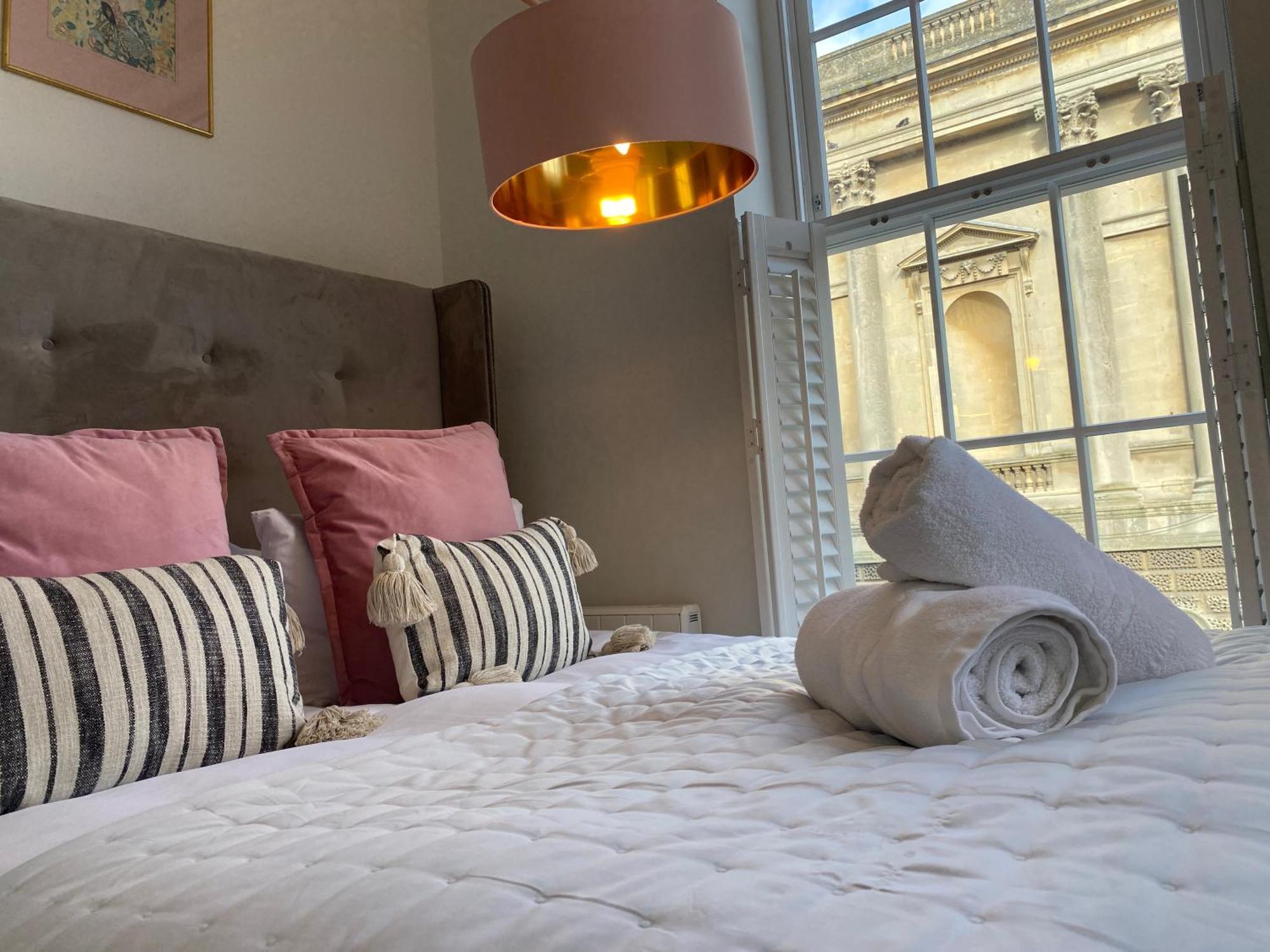 Roman Bath View, Bath Keys Bagian luar foto